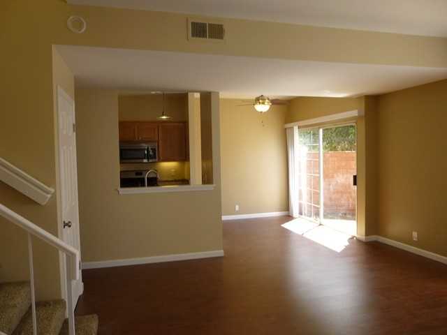 2435 Country Ln - Photo 5 of 20