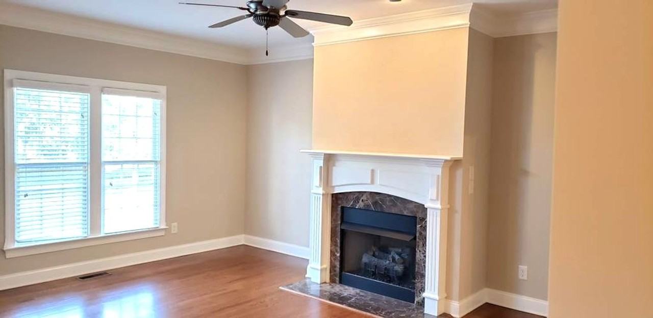 229 Anniston Ct - Photo 4 of 28