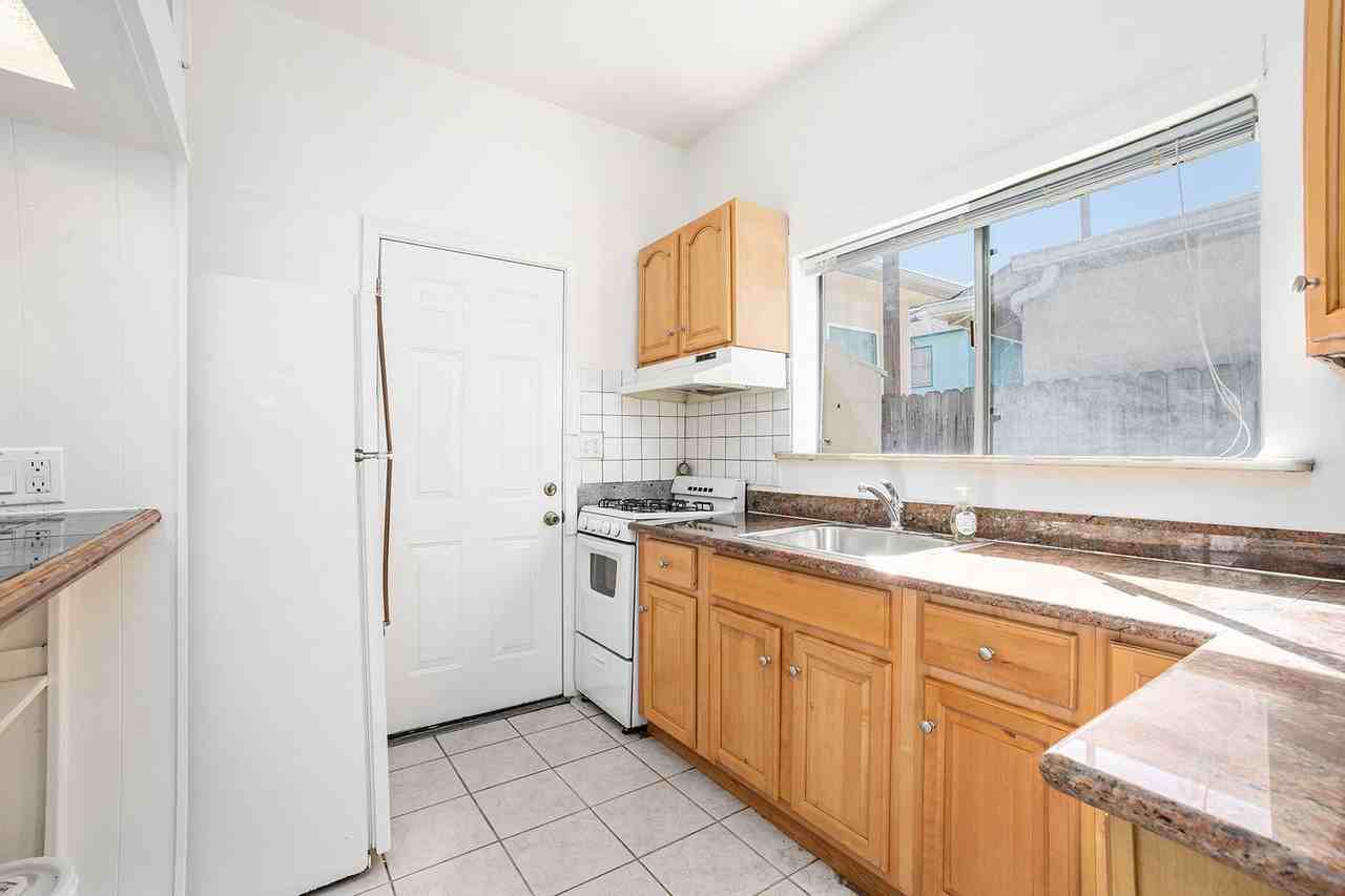 453 Central Ave #C - Photo 6 of 12