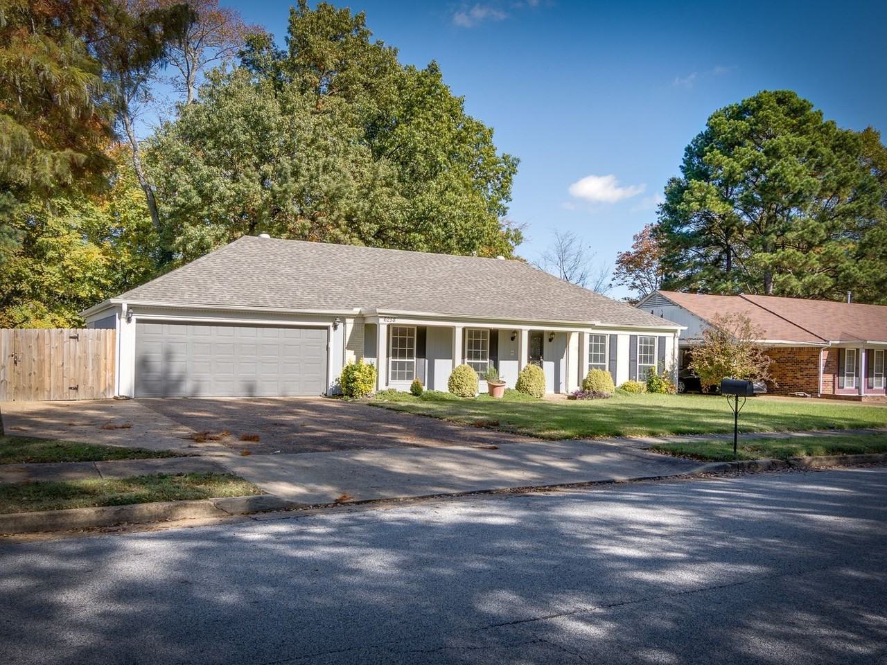 6258 Ridge Manor Dr - Photo 2 of 19