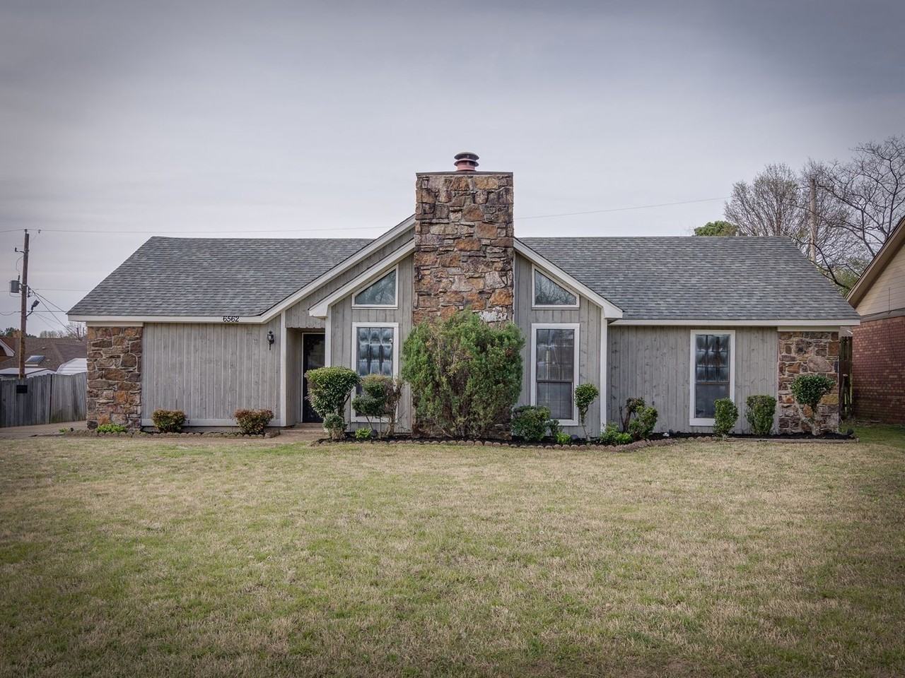 6562 Lake Valley Dr - Photo 5 of 19