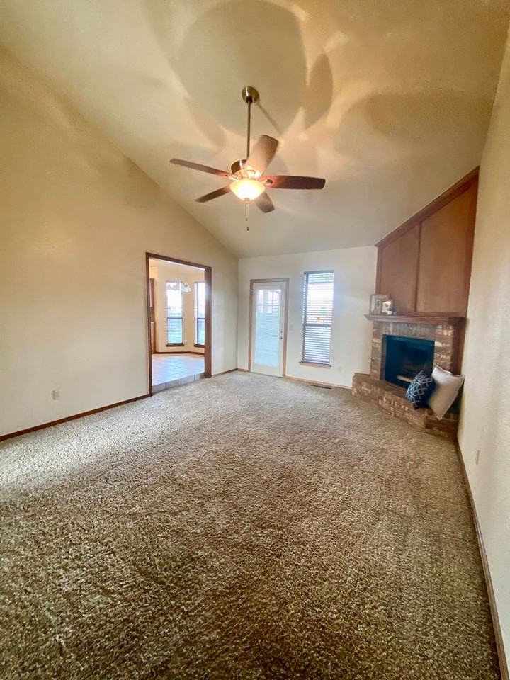 14816 Brent Cir - Photo 5 of 14