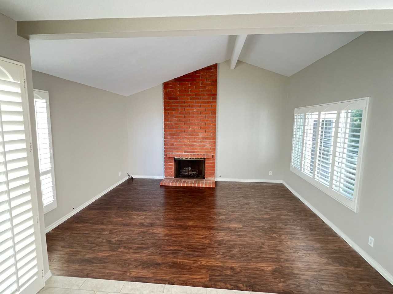 6943 E Shorecrest Dr - Photo 6 of 32