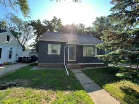 304 18 1/2 Ave Sw - Photo 1 of 1