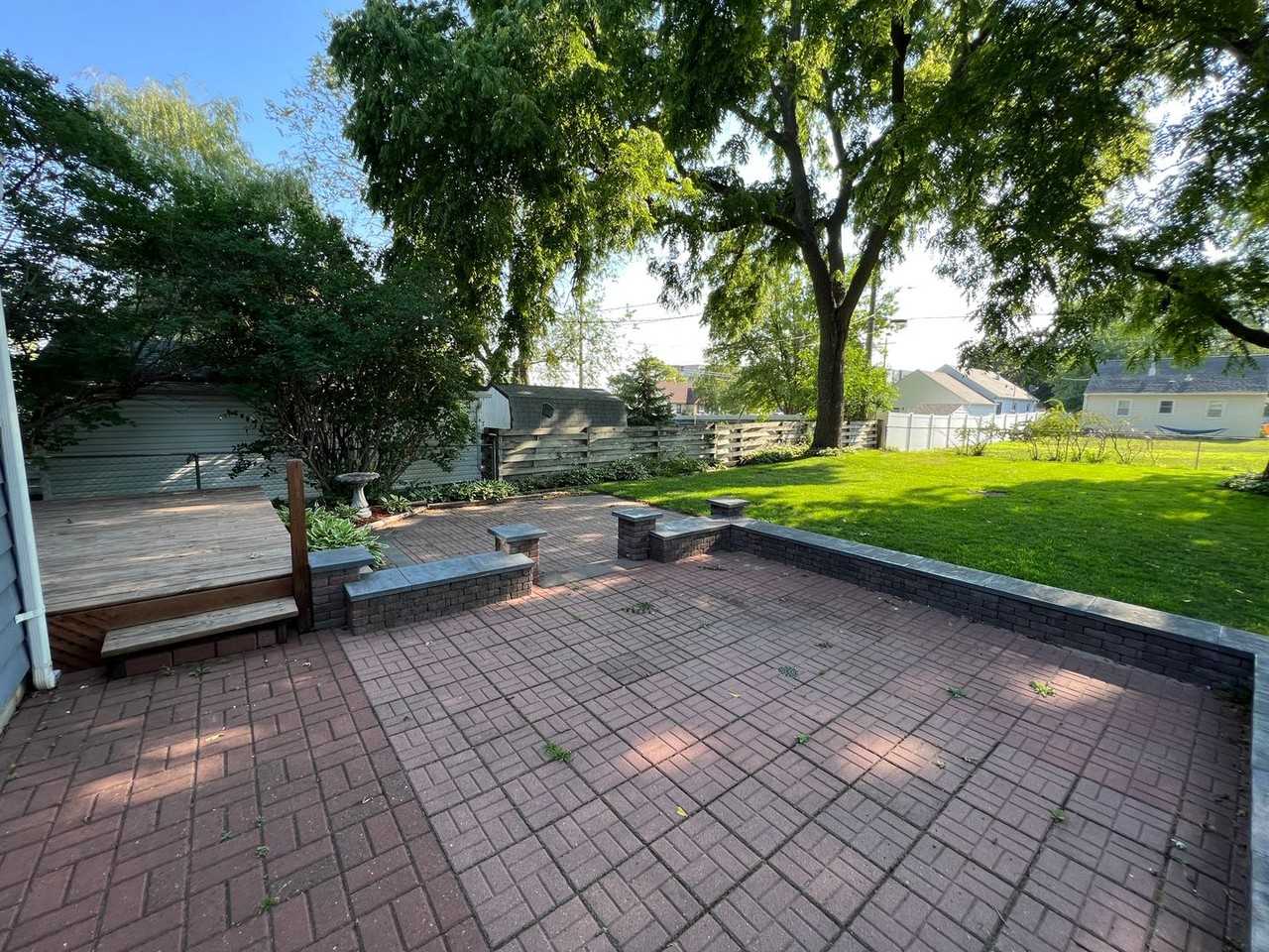 304 18 1/2 Ave Sw - Photo 7 of 25
