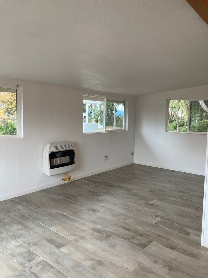 2790 Montecielo Dr - Photo 3 of 10