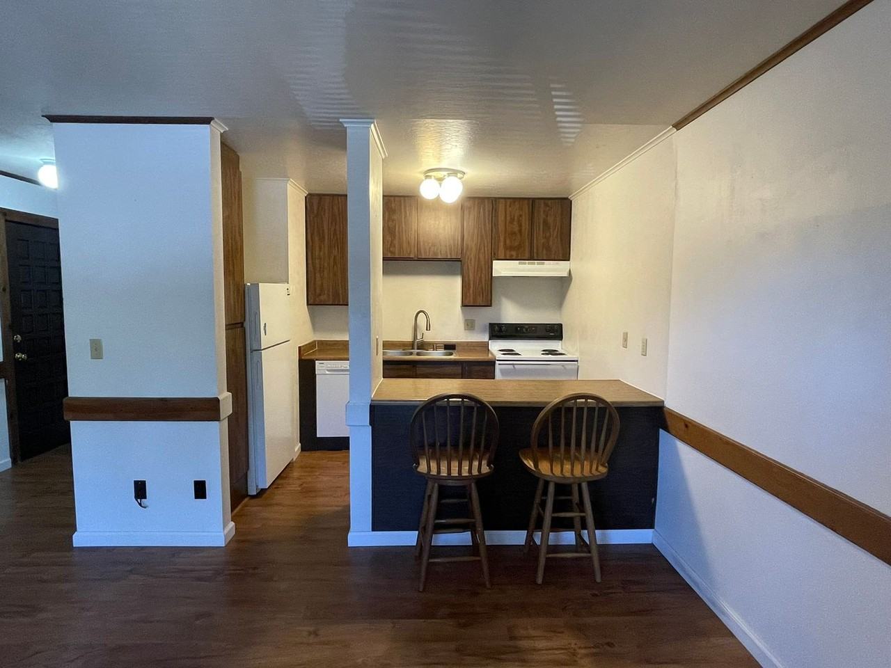 872 Tanager St #31 - Photo 5 of 17