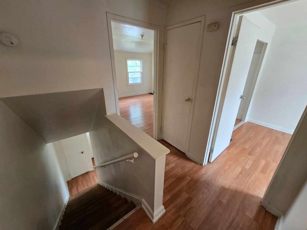 1210 26th St - Photo 6 of 9