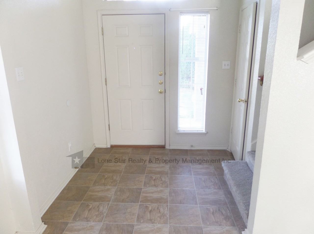 1312 Saddle Dr - Photo 6 of 22