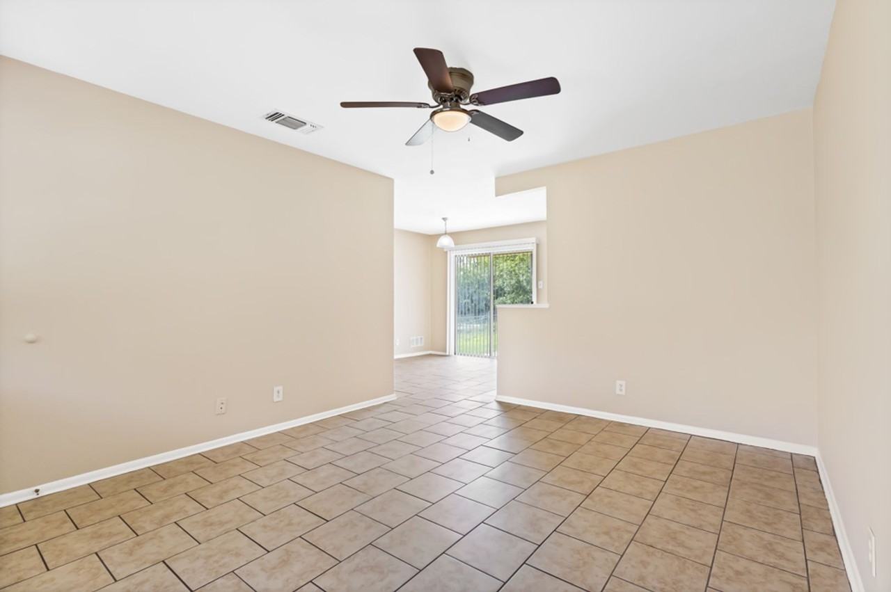 4518 Clear Spring Dr - Photo 6 of 25