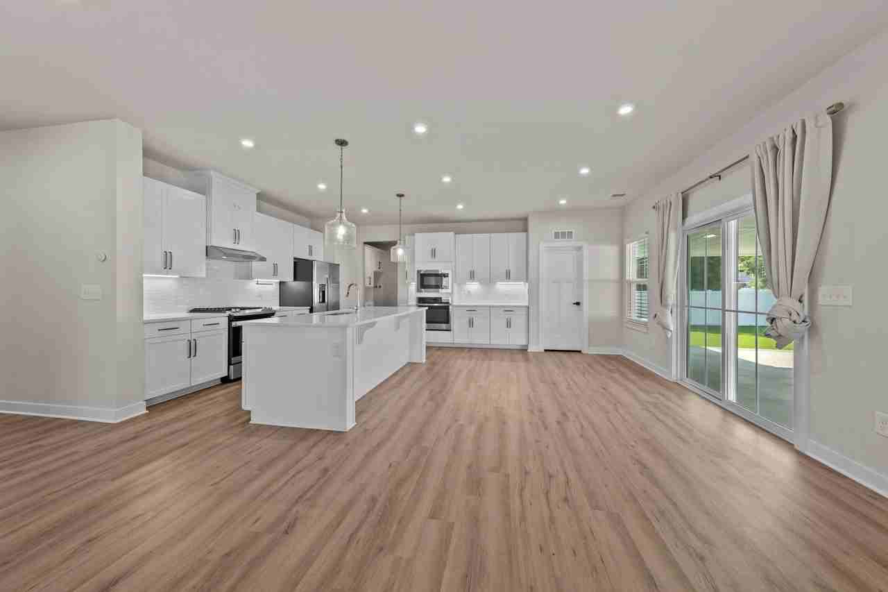 1757 Shipyard Rd - Photo 7 of 31