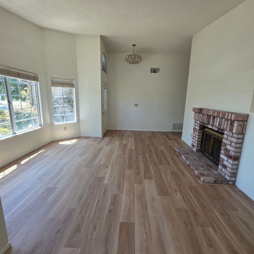 4199 Sequoia Dr #FOR - Photo 2 of 20
