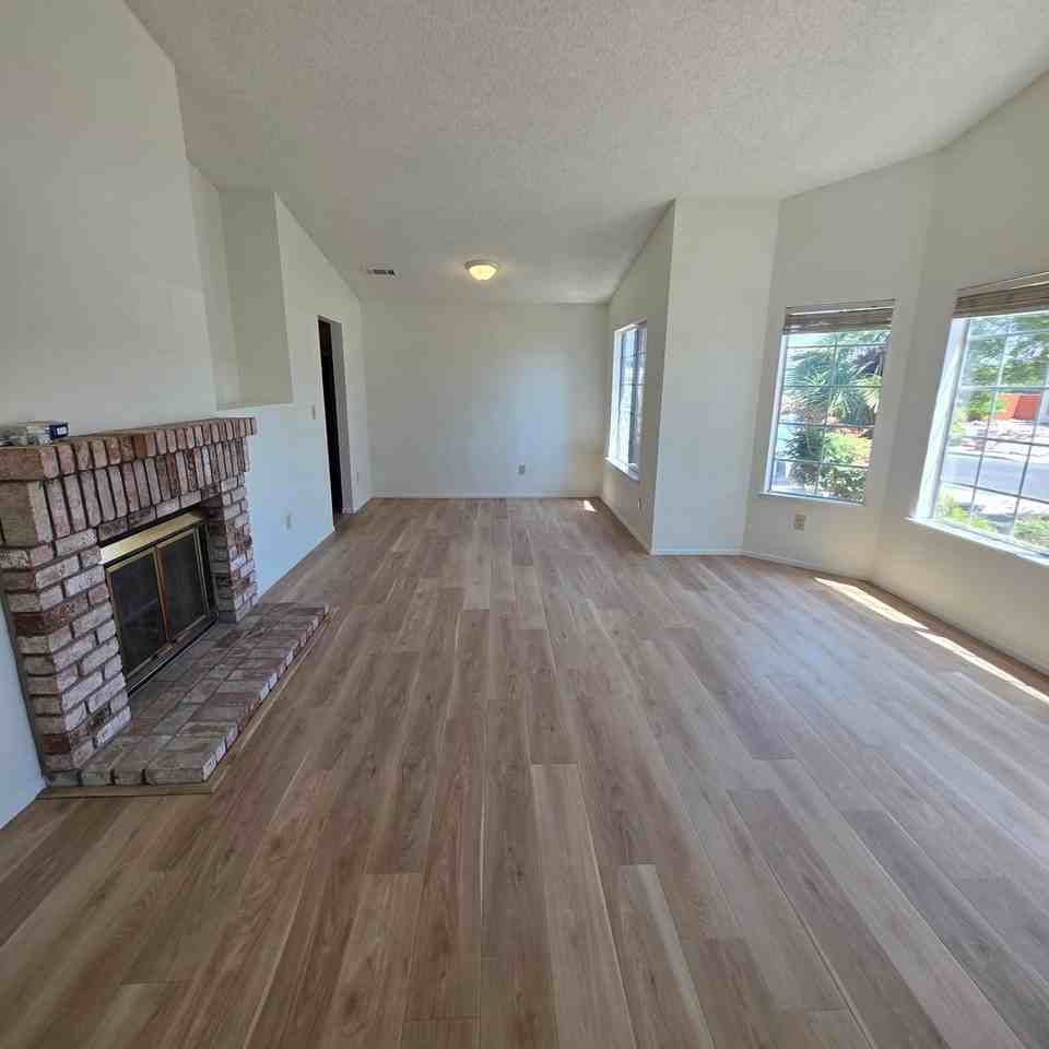 4199 Sequoia Dr #FOR - Photo 3 of 20