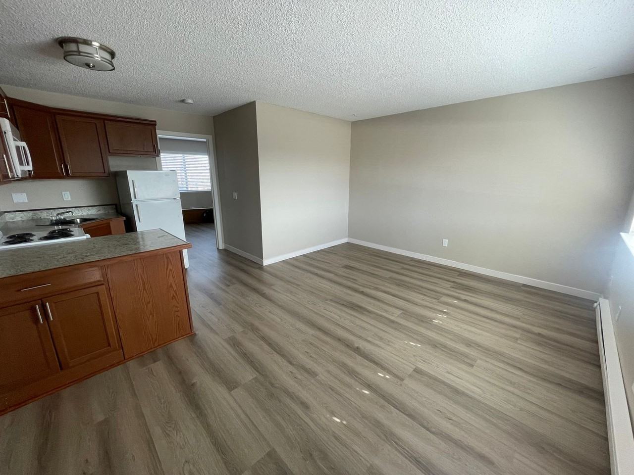 3055 Berrum Pl - Photo 5 of 7