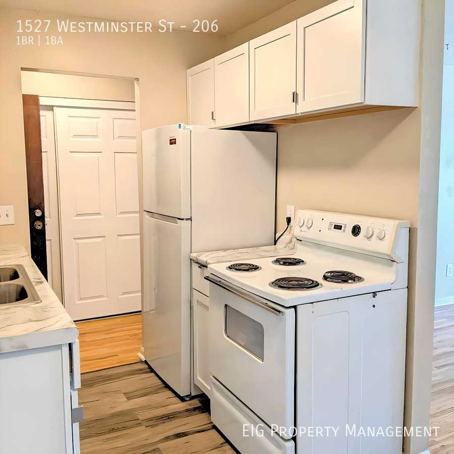 Phalen Village - Photo 3 of 48
