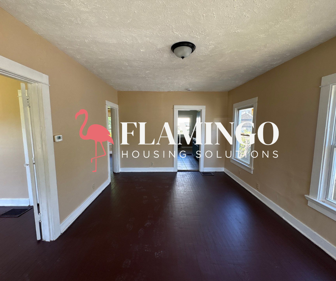 41 N Marion St - Photo 2 of 15