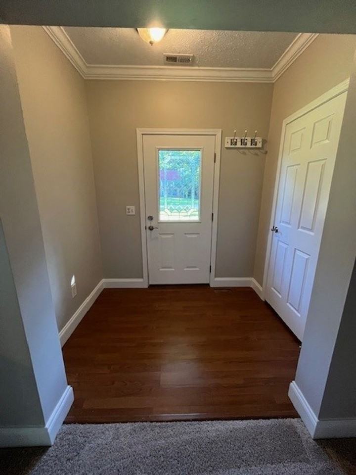5707 Dekker Rd - Photo 2 of 23