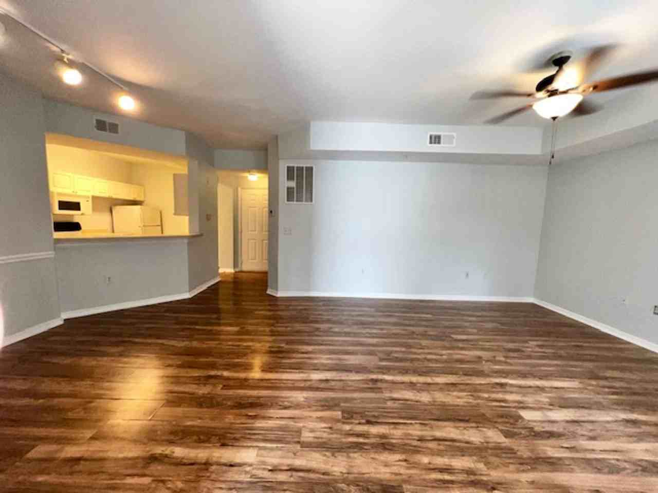 5554 Metrowest Blvd Bldg 4 #212 - Photo 4 of 50