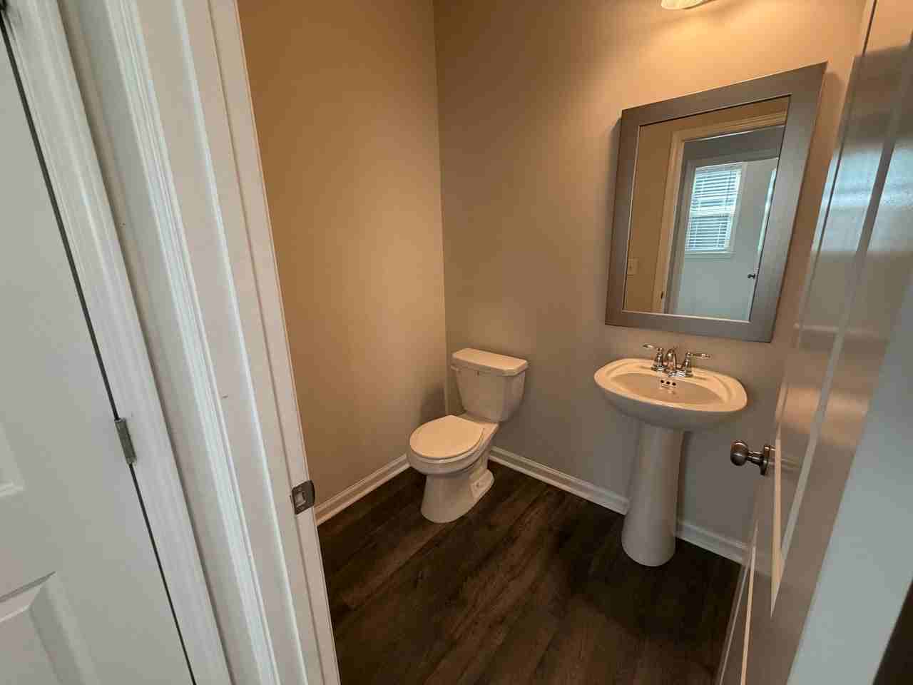311 Mahone Dr #14 - Photo 7 of 15