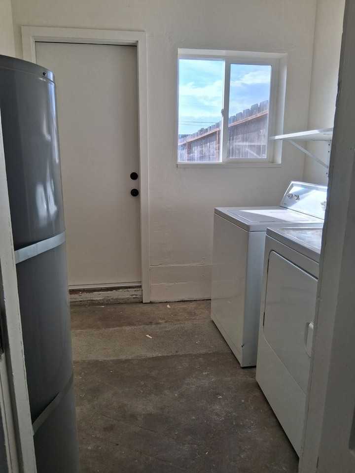 20 Coffey Ln - Photo 7 of 9