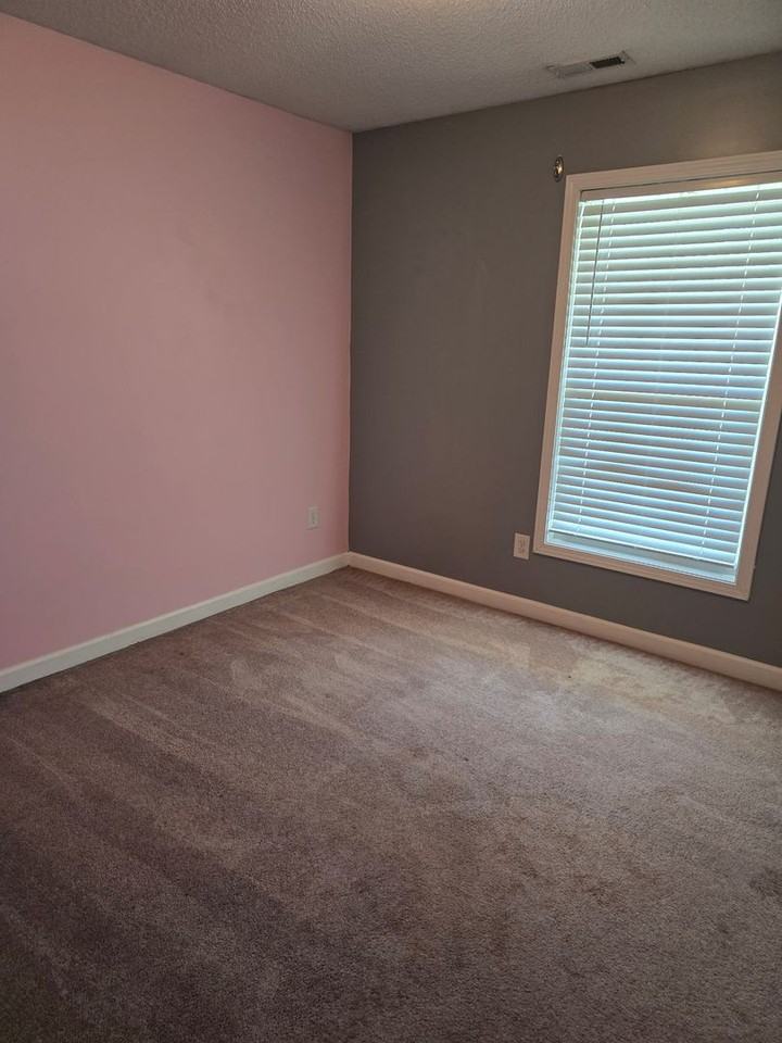 3760 Randy Ln - Photo 7 of 14