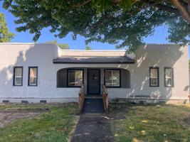featured image of 555 W Grant St