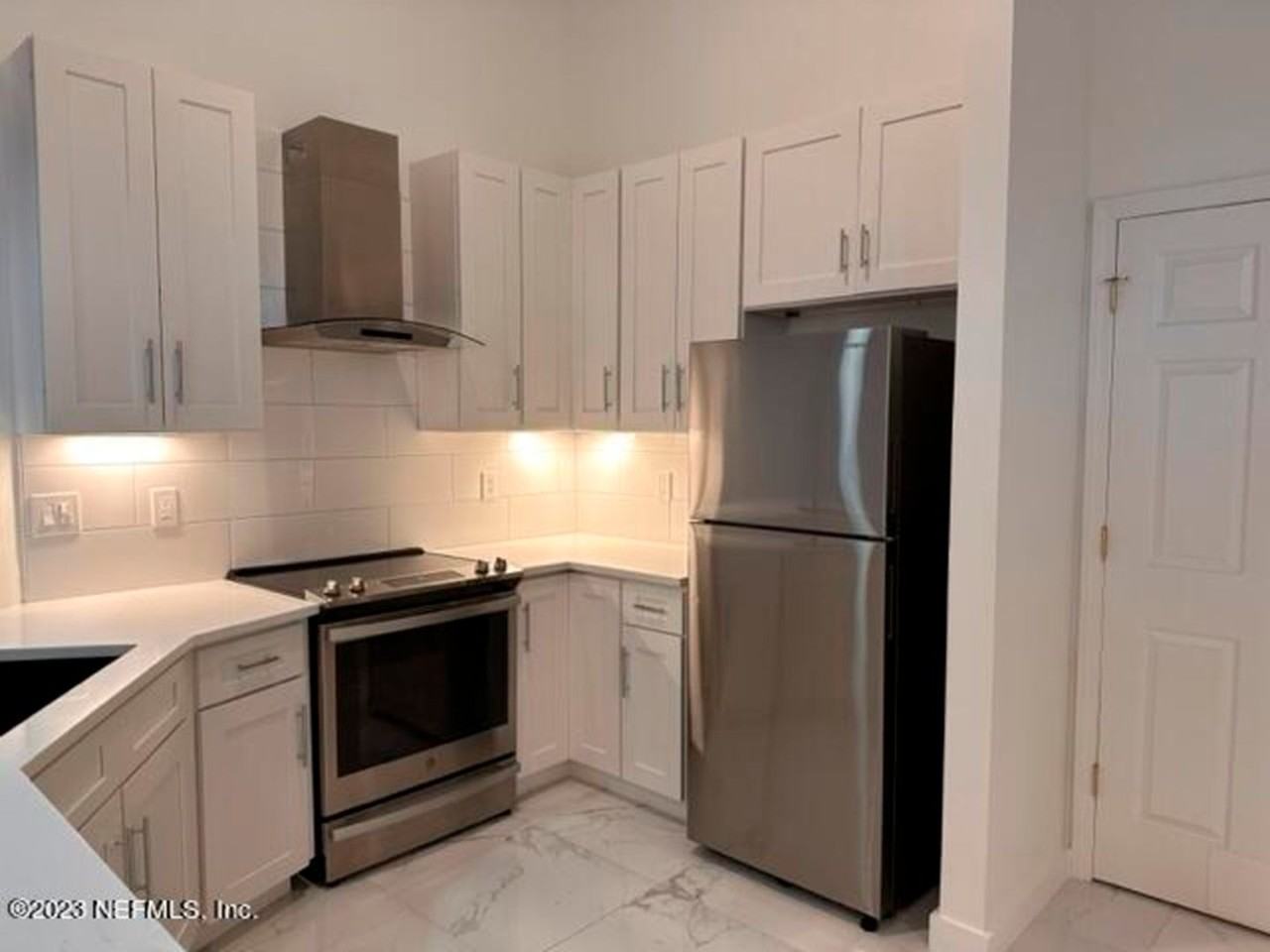 760 S Lilac Loop - Photo 4 of 21