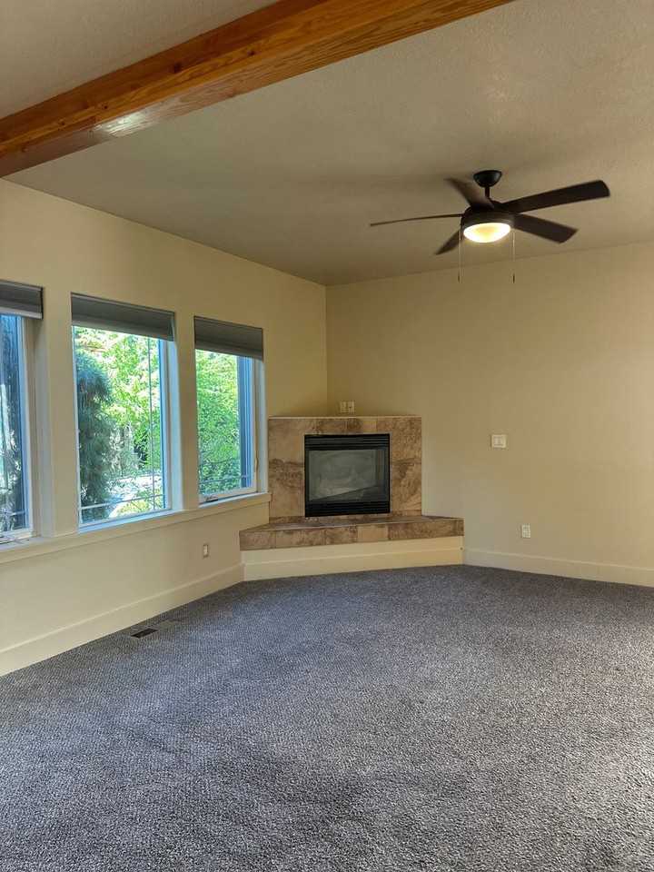 20159 Merriewood Ln - Photo 3 of 30