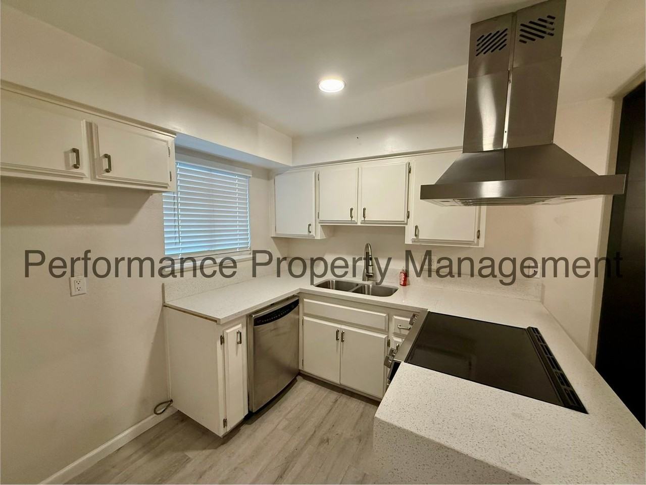 4701 Beechwood St #67 - Photo 5 of 12