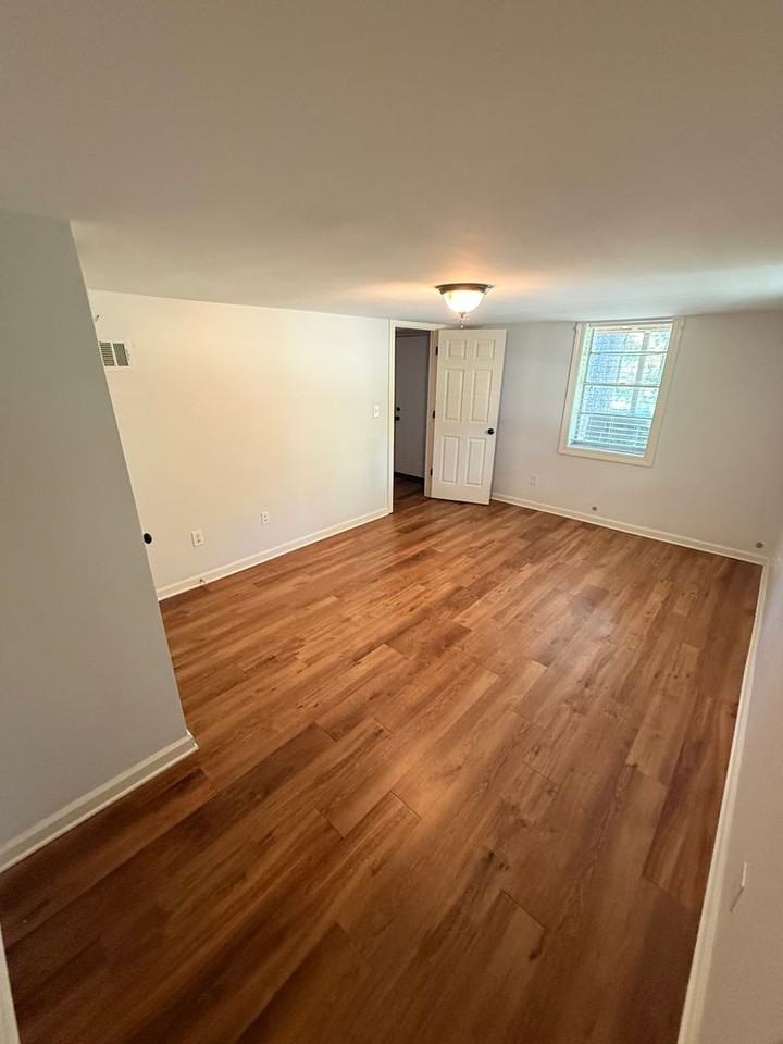 1312 Beanland Dr - Photo 7 of 19