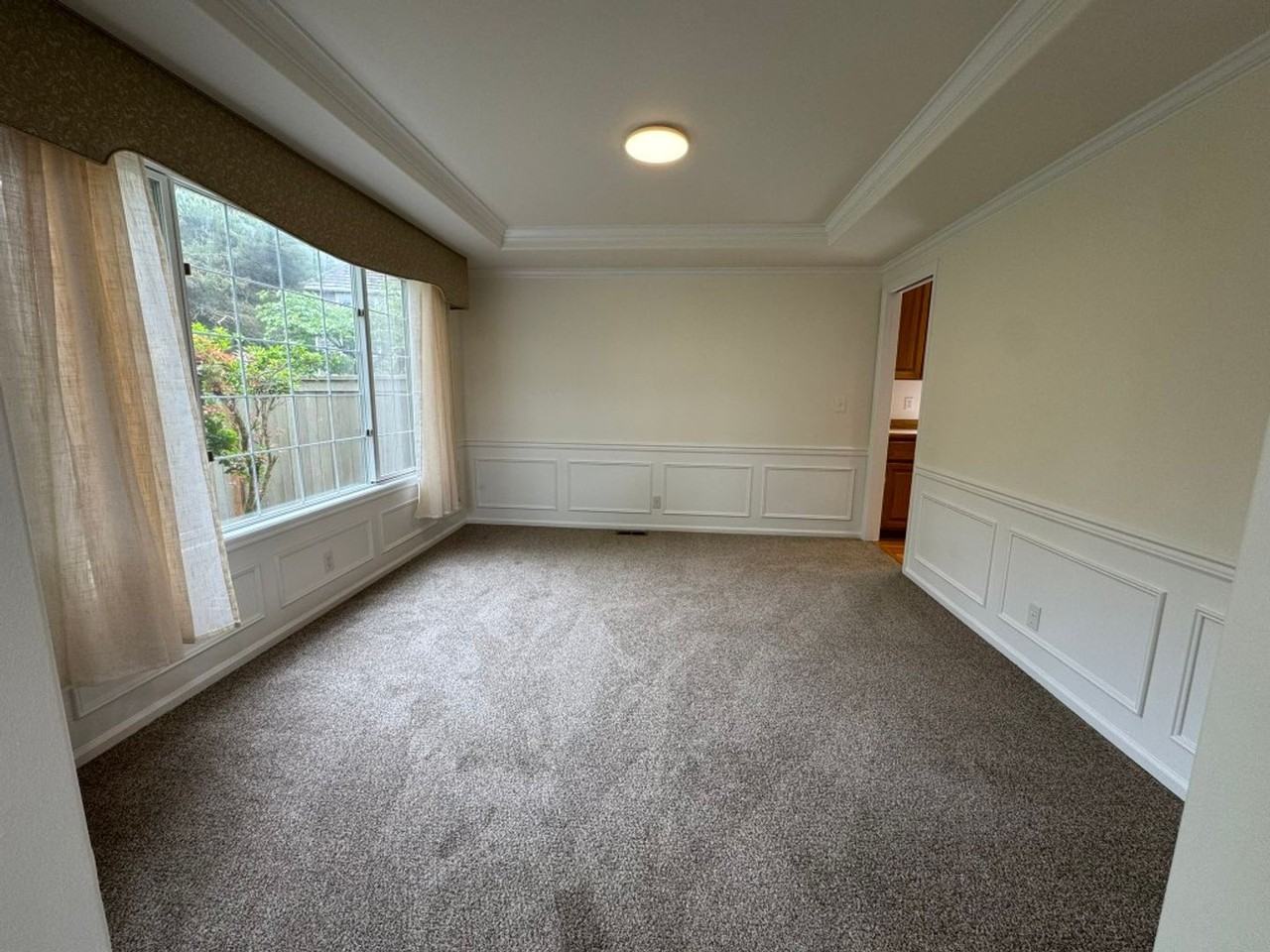 5614 167th Pl Se - Photo 4 of 36