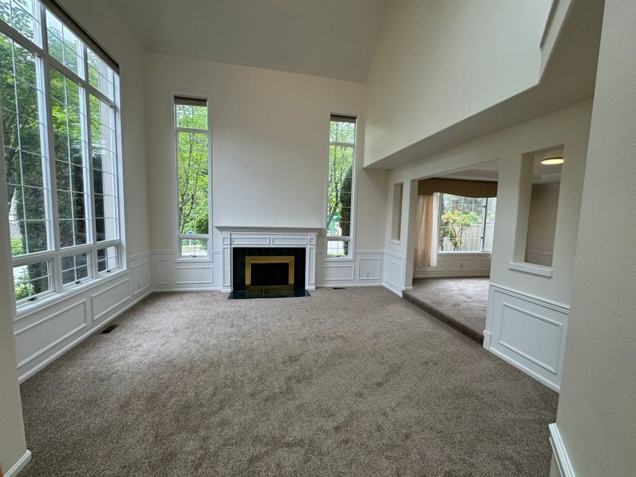5614 167th Pl Se - Photo 7 of 36