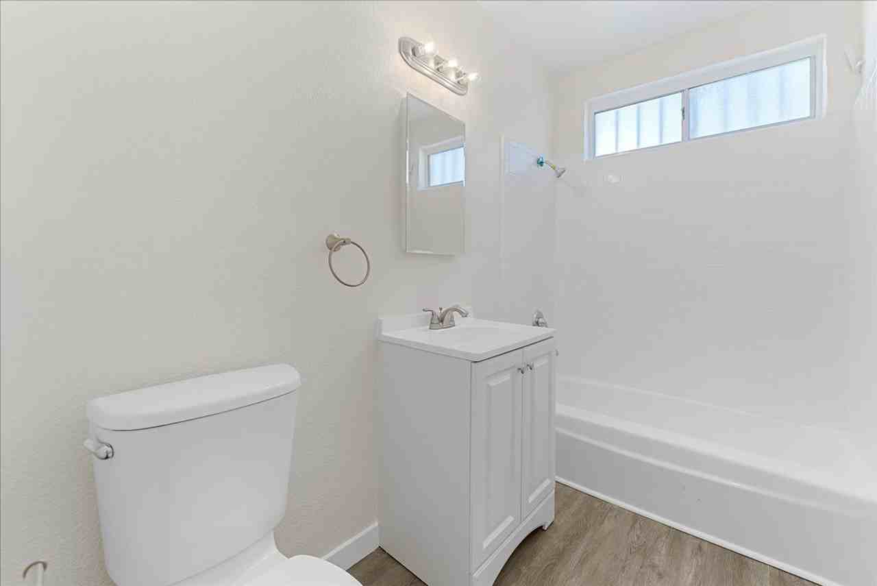 6119 Brynhurst Ave - Photo 7 of 15