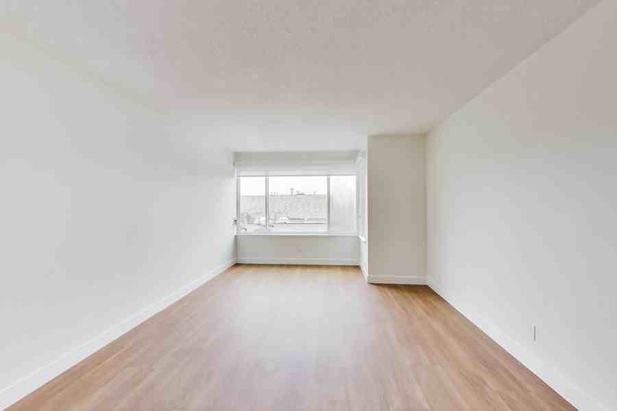 4350 Kirkham Street - Photo 2 of 19