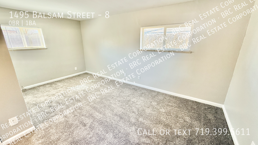 1495 Balsam - Photo 2 of 7