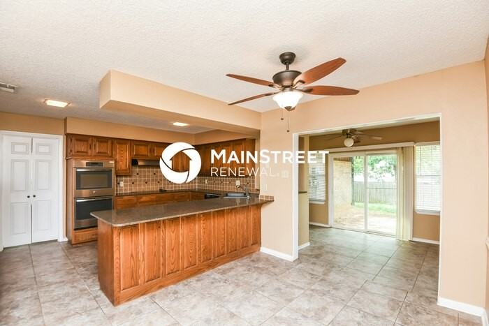 4614 Branchview Dr - Photo 6 of 16