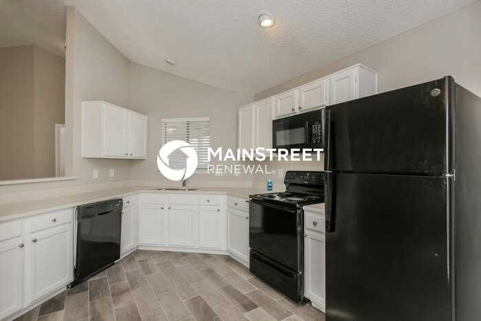 316 Kalmia Dr - Photo 7 of 16