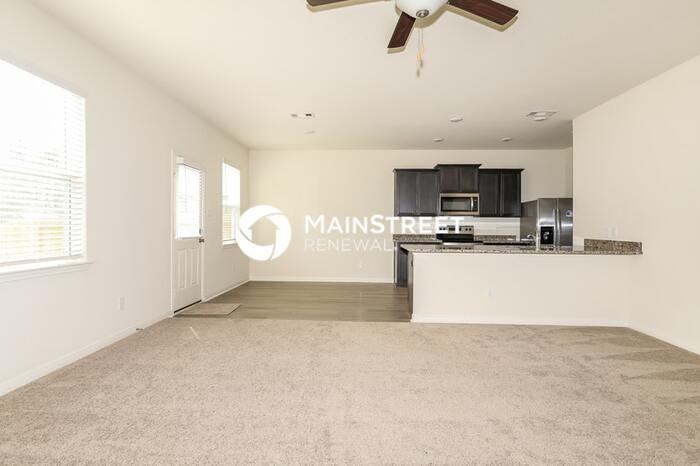 24143 Wilde Dr - Photo 7 of 18