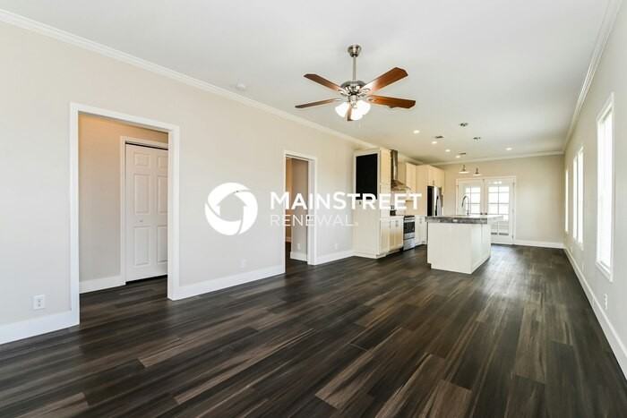 3700 9th St W - Photo 5 of 16