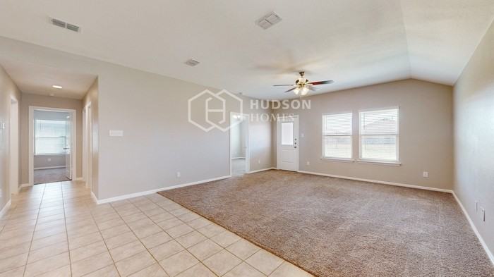 16537 Milwaukee St - Photo 7 of 27
