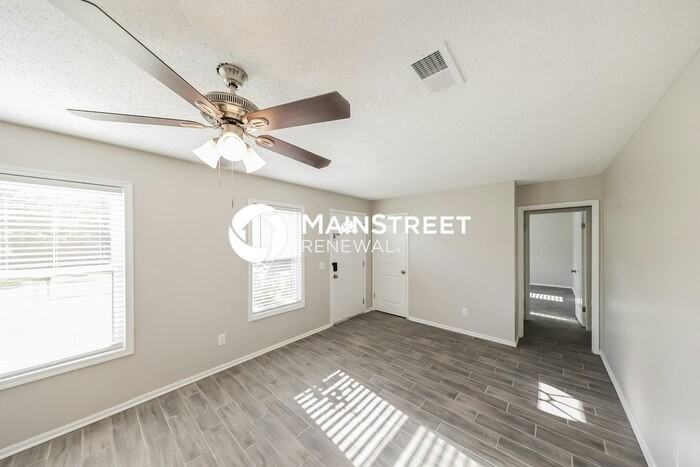 707 Bahia Ln - Photo 6 of 16