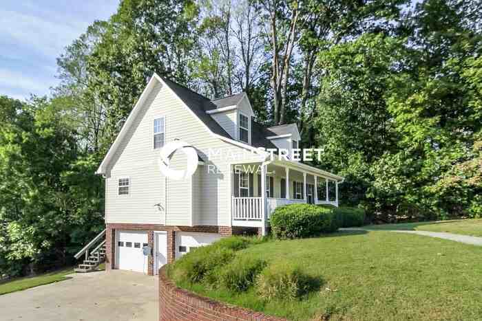 203 Lois Ln - Photo 2 of 18