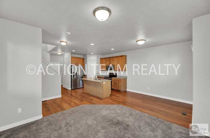 15142 S Wild Horse Way - Photo 2 of 27
