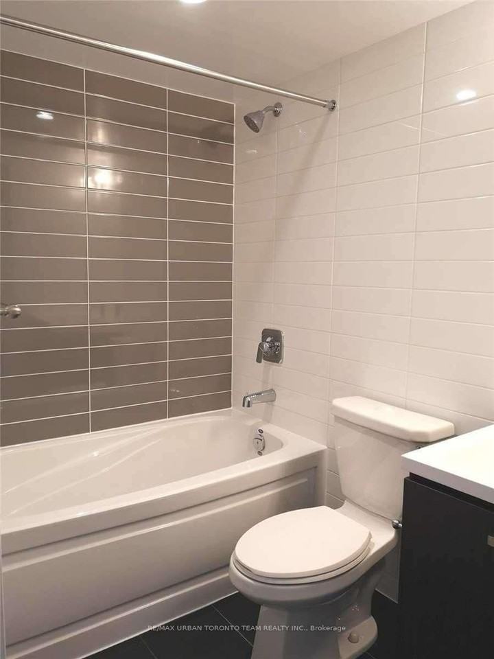 125 Redpath Avenue #608 - Photo 6 of 14