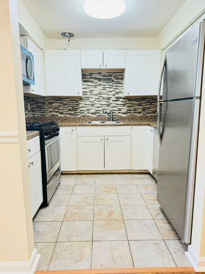 61 Deerberry Ln #61 - Photo 7 of 23