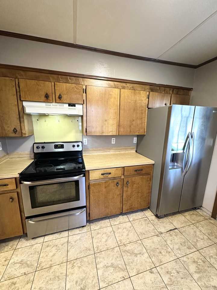 113 Thelma Dr #NA - Photo 2 of 10