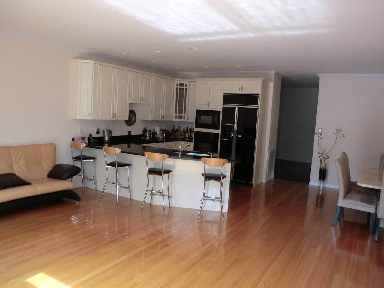 26 Tanglewood Rd #26 - Photo 3 of 17