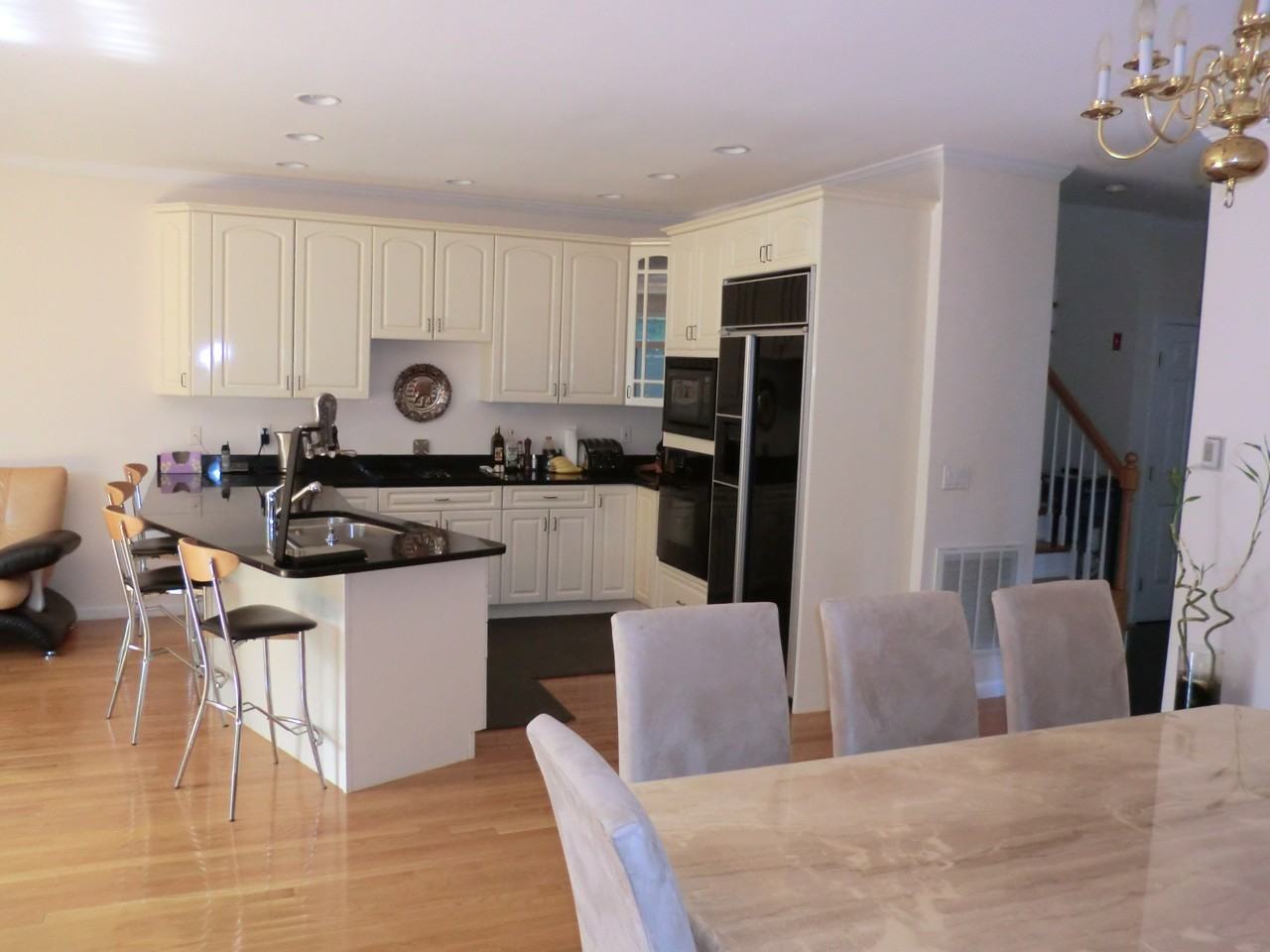 26 Tanglewood Rd #26 - Photo 4 of 17