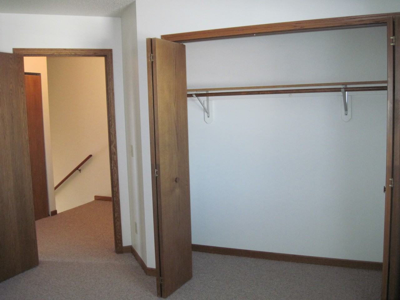 1125 Mark Ave #12 - Photo 6 of 9
