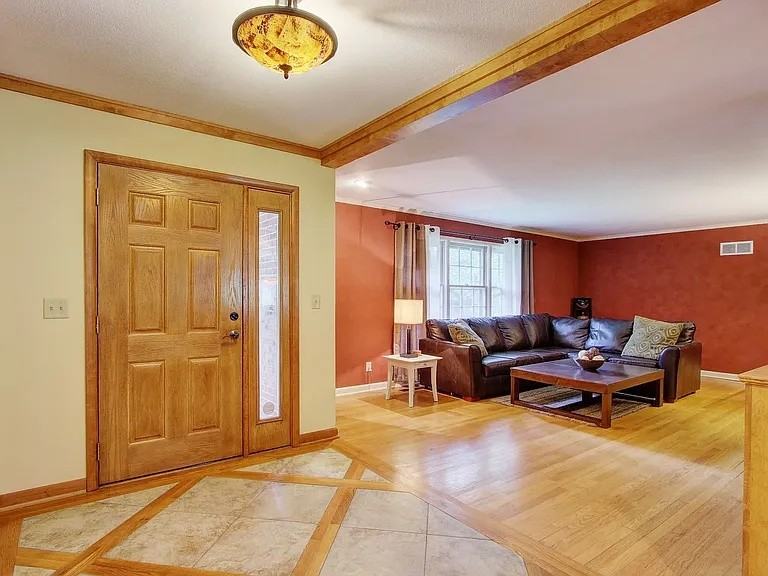 9536 Manor Rd #NA - Photo 2 of 29